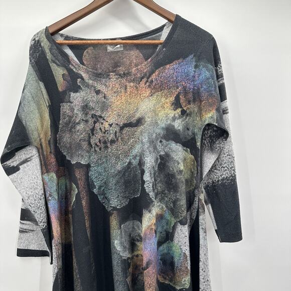Et Lois Top Shirt Womens Small Multicolor Floral Art Brushed Knit Boxy Oversized - Picture 2 of 9